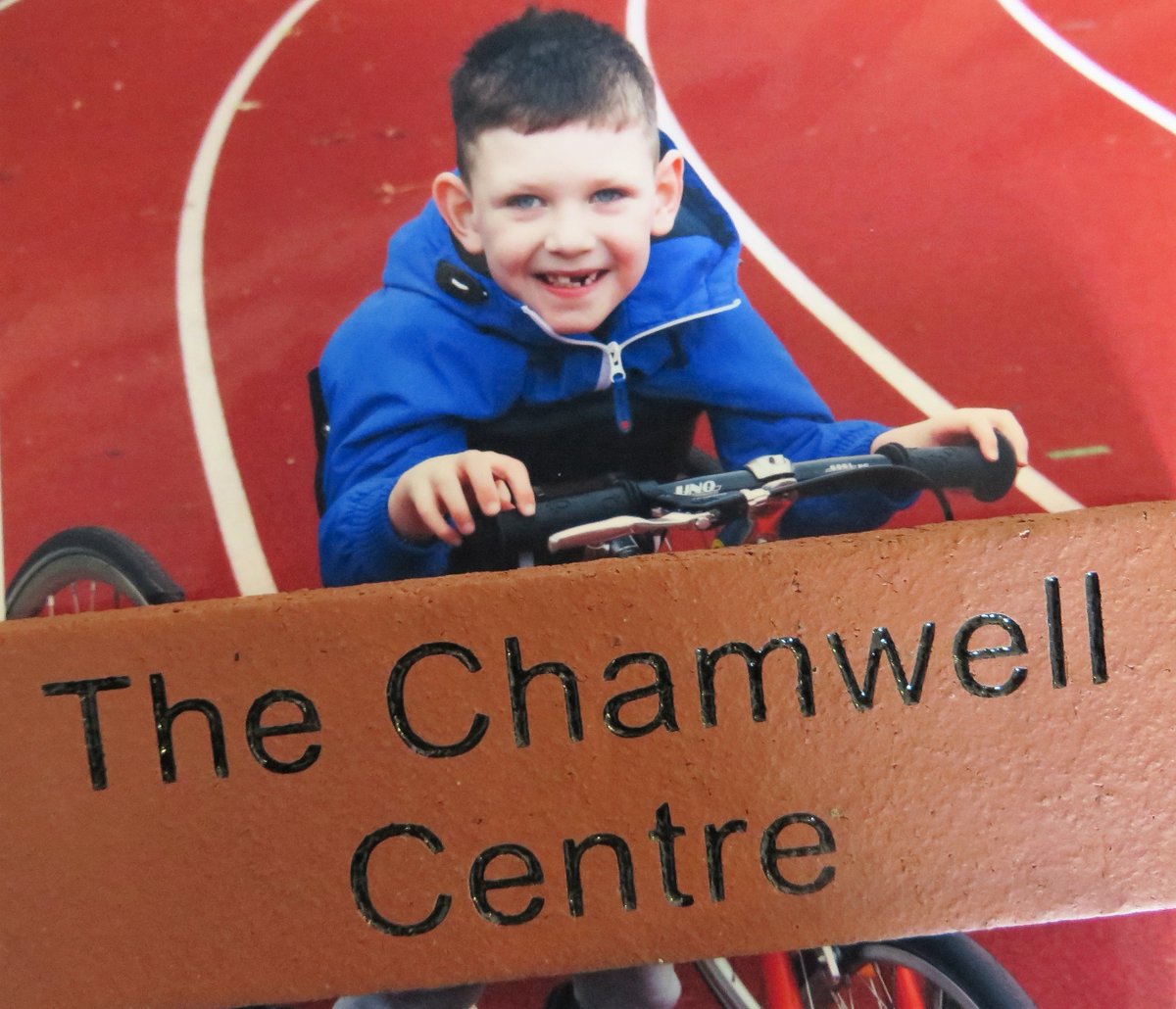 ChamwellCentre's tweet photo. PlsRT:  🙂With building work now well under way, how would you like to help @ChamwellCentre reach it's final #fundraising goal by #donating to our #BuyABrickAppeal? Find out more➡️ https://t.co/qd2Nm1PpYq
#OvercomingDisability #Gloucestershire #InclusionMatters #CharityTuesday https://t.co/VyKIeI9KE4