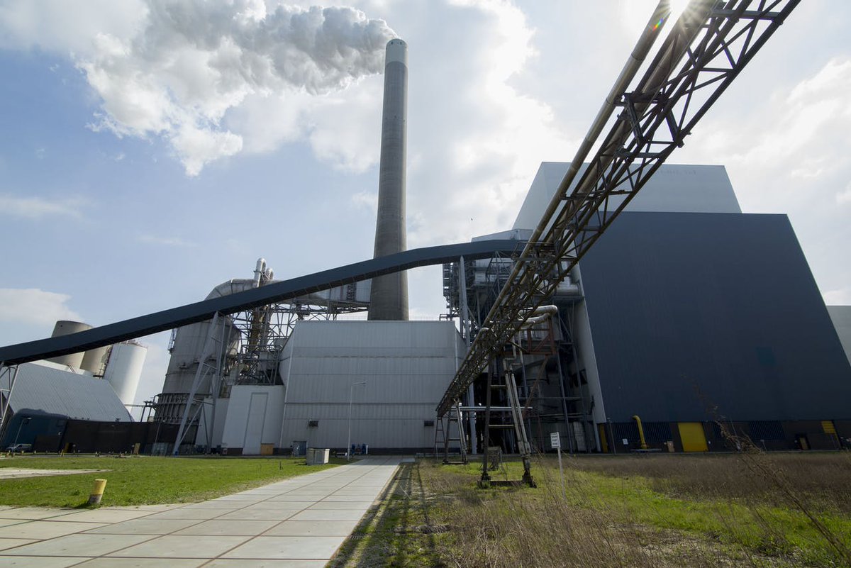 Er kunnen nóg 3 extra kolencentrales dicht, blijkt uit onderzoek van CE Delft. Wel moeten dan enkele gascentrales weer deels open. Met de sluiting haalt het Kabinet in één klap de klimaatdoelstellingen uit de Urgenda-zaak 

bnr.nl/nieuws/duurzaa…