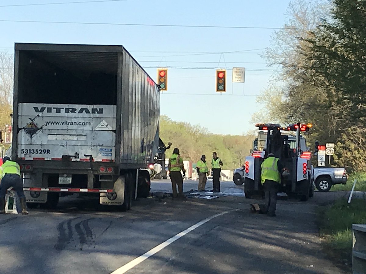 BruneyABC57's tweet photo. UPDATE: Officials on scene tell me that a semi failed to stop at a red light. One person was taken to the hospital with non-life threatening injuries. https://t.co/W3kl4FAy6T