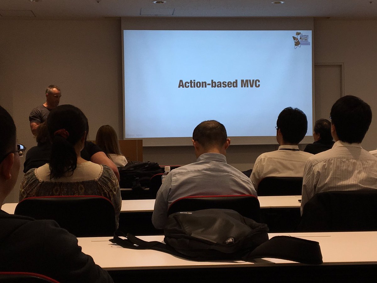 ameliaeiras's tweet image. Now @ivar_grimstad presenting Action-Based #MVC! @java 💙@jcp_org sharing part of tonight with the @JJUG community #Tokyo fun!