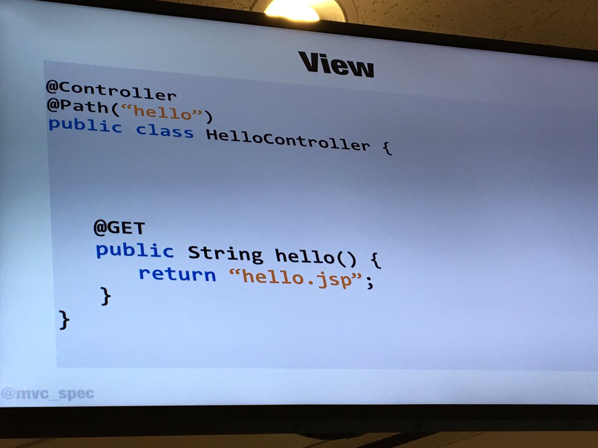 ameliaeiras's tweet image. Now @ivar_grimstad presenting Action-Based #MVC! @java 💙@jcp_org sharing part of tonight with the @JJUG community #Tokyo fun!