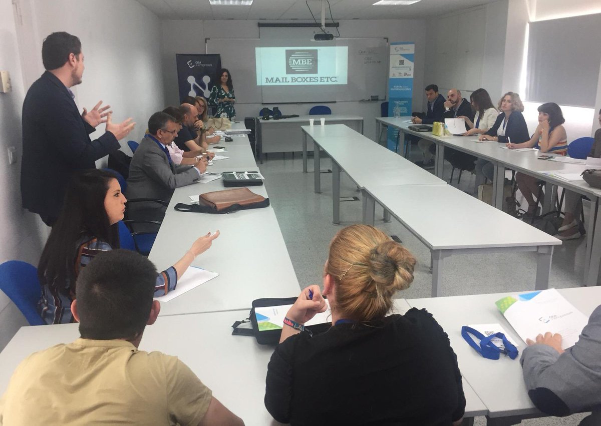 CGE_Granada's tweet photo. ¡El #NetworkingCGE ha dado para mucho! Aquí os dejamos algunas imágenes de la jornada y toda la información: https://t.co/Amy8xvoDQF
#MasEmpresas https://t.co/FbczsRU1Lr