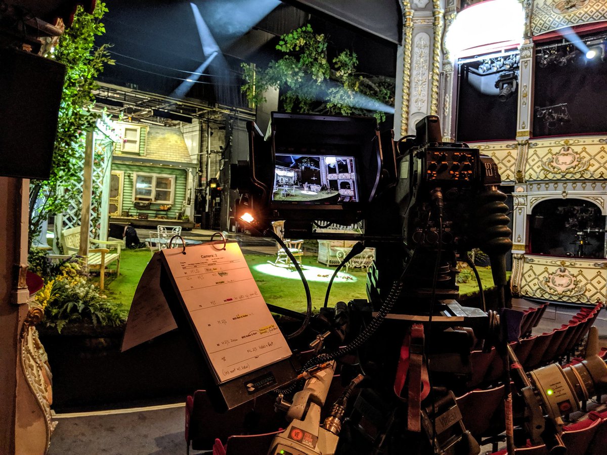 The Old Vic tweet media