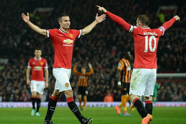 Congratulations to @Persie_Official on a brilliant career. It was pleasure playing with him and becoming a good friend. Won’t ever forget winning that 20th league title 😉👍🏼🏆