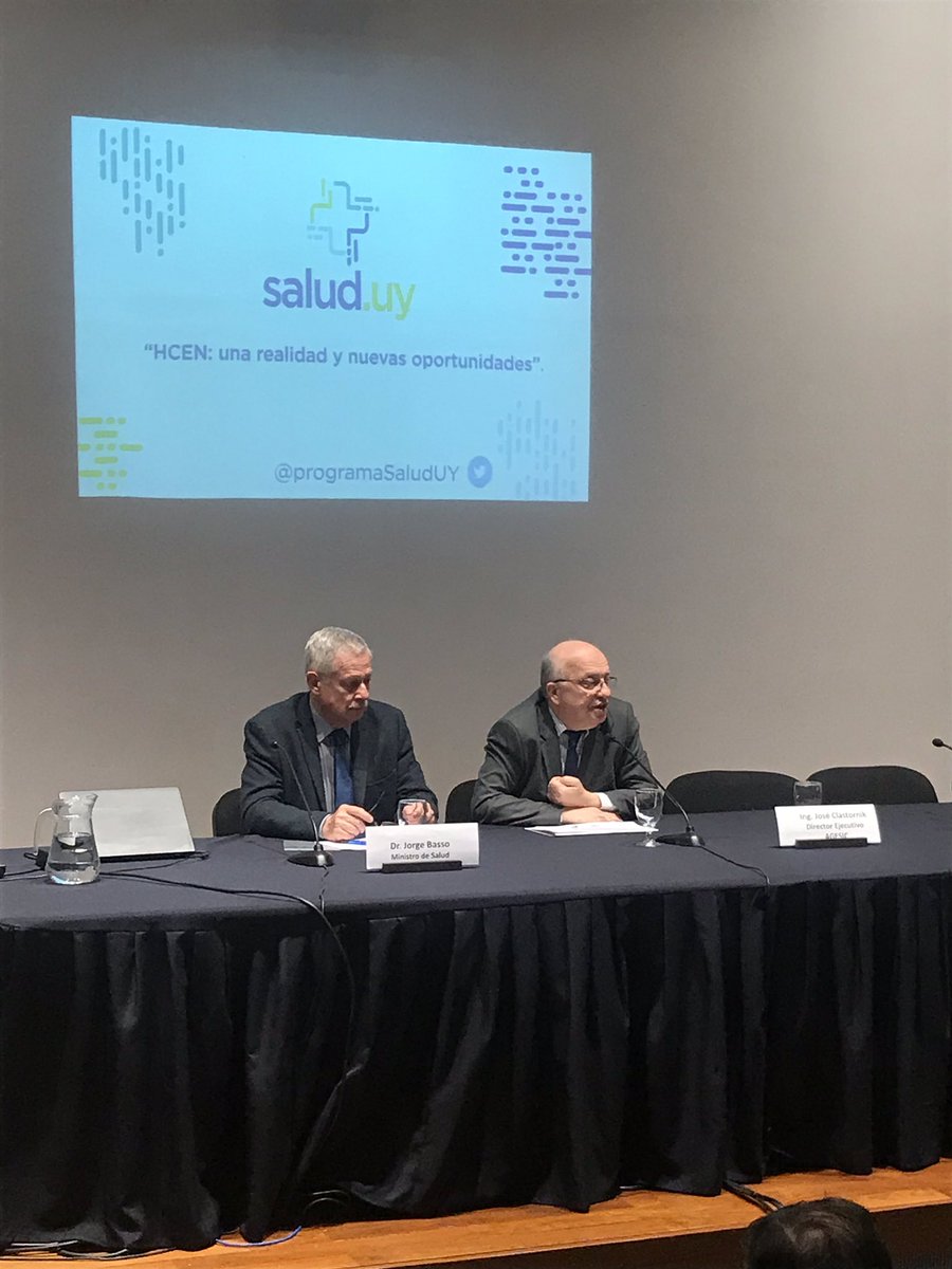 programaSaludUY's tweet photo. “Queremos que https://t.co/ool4DWoX5K forme parte del abanico de buenas prácticas, que posicionen a Uruguay como líder mundial en Gobierno Digital y Sociedad de la Información” José Clastornik, director ejecutivo de Agesic, dando la apertura al primer día de la jornada técnica. https://t.co/gYr2M03Lfw