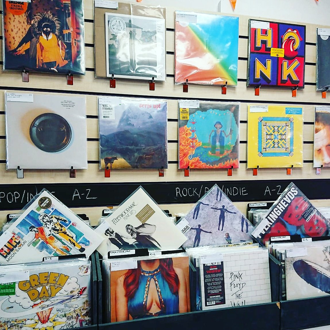ESSENTIALS &amp; RESTOCKS ✅
-
Heading into the crates now and all online at gatefoldmusic.com
-
Free collect in-store or free delivery on orders over £50 😎 
#vinyl #recordstore #hitchin