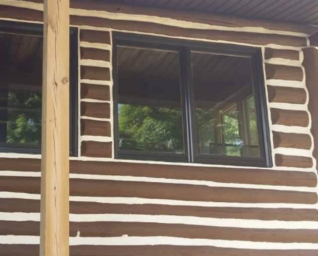 lenmjackson's tweet image. RT  Cornblasting is a chemical-free way to strip your log-home and have it ready to be refinished immediately after! #WoodRepair #Sandblasting #WoodSanding #Skillma…