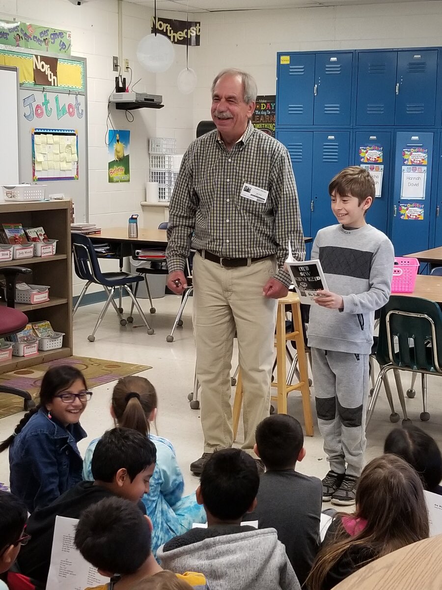 Al Yarcho, author of the book Eye’m Sew Kunfuzed, inspired Mrs. Savage and Mrs. Scalfaro’s 3rd graders with his poetry. #masonmoment