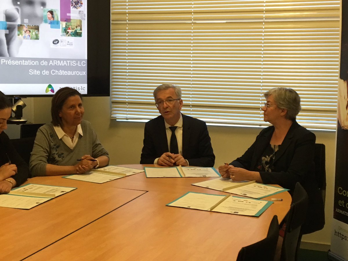 #DEFI ARMATIS #Châteauroux une convention pour former les futurs téléconseillers, la formation pour booster l’insertion professionnelle des Demandeurs d’Emploi et résoudre les difficultés de recrutement #AvecPoleEmploi <a href="/RCValdeLoire/">Région Centre-Val de Loire</a> <a href="/cci_indre/">CCI Indre</a> <a href="/Chateauroux36/">Châteauroux Métropole</a> #capemploi