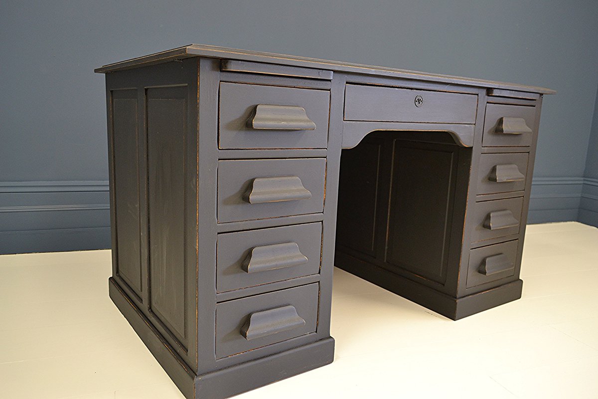 #cli Make a statement with this handsome Antique Pedestal Desk 
Purchase directly - chris@christianlawrenceinteriors.co.uk or at Vinterior vinterior.co/listings/large… *** CLI Website Launching Soon!! *** #frenchfurniture #frenchdesk #largedesk #blackdesk #9drawerdesk #frenchantiques