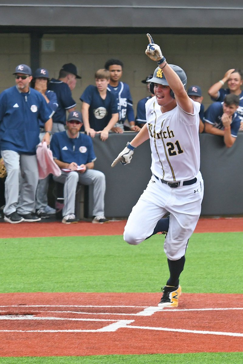 CyFairISD's tweet photo. Two #CFISDbaseball teams advance to regional quarterfinals | https://t.co/S8VlRxE75f #CFISDspirit⚾️ https://t.co/K3okt2XOoc