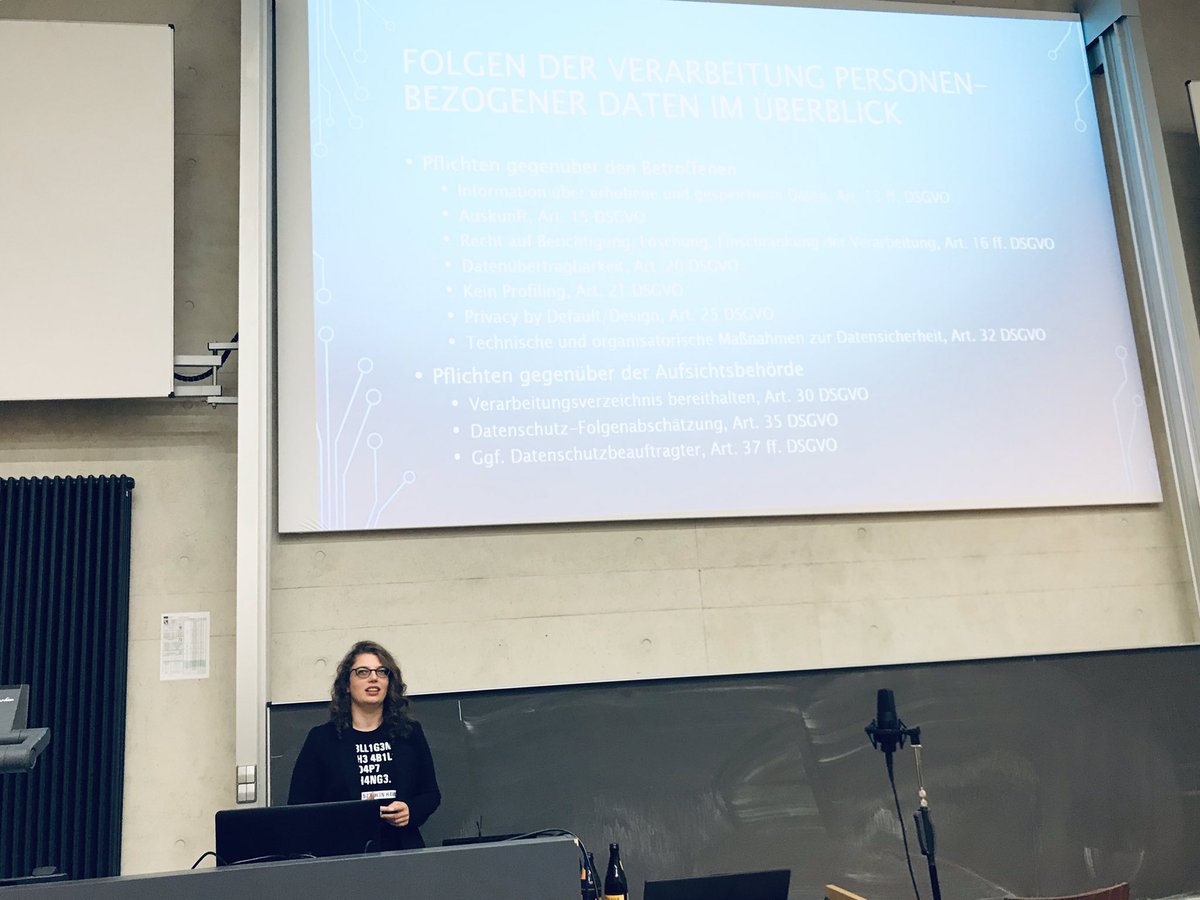 DeveloperMeetup's tweet image. Interessanter und spannender Vortrag zur #DSGVO von @Scaramouche1989. Vielen Dank für den Besuch!