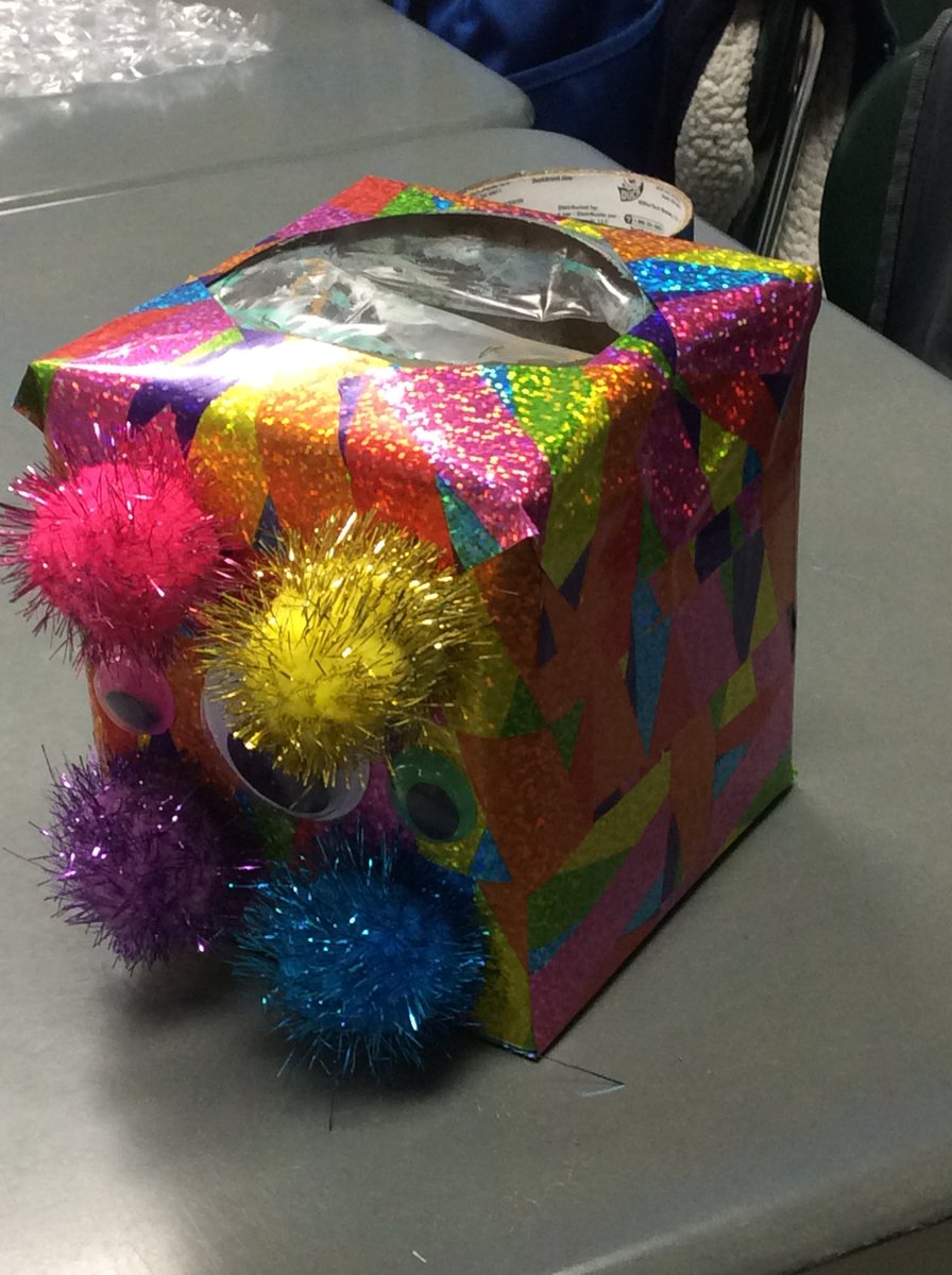 The egg drop is about to be underway! Which creations will save their egg from being cracked? 🥚 #mtsdlearn <a href="/MTSDmtes_jhes/">MTES</a> @MTSD5thgrMrsW