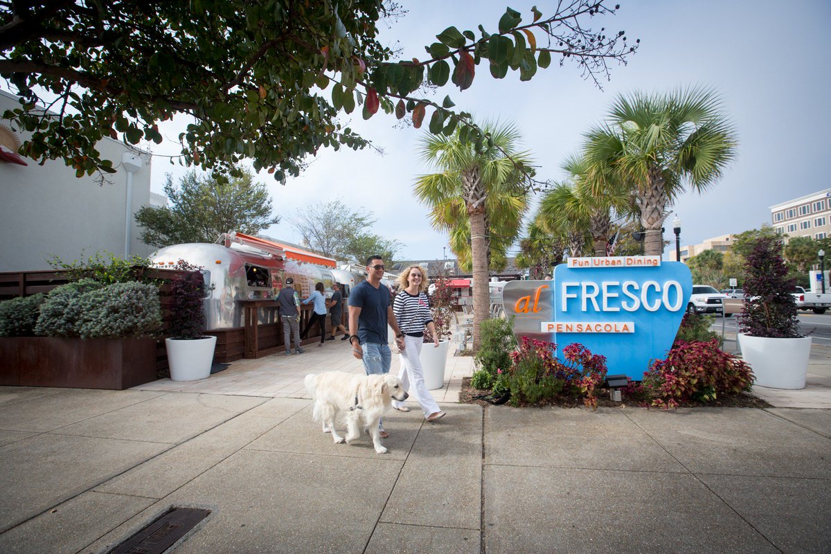 ResortQuestNWFL's tweet photo. @VISITFLORIDA A7. You may have heard of #FarmToTable, but we’re all about #GulfToTable 🐟 We recommend checking out The Boardwalk on #OkaloosaIsland for Gulf-front dining, Pier Park in PCB for shopping, dining and more or dine Al Fresco in Pensacola! #VacationDifferently #FLTravelChat https://t.co/kUYcKFgQsj