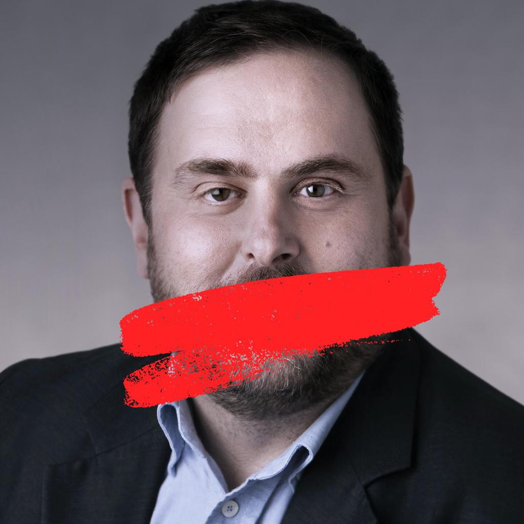 Josep_Huguet's tweet photo. Et volen callat.
Però podràs anar a buscar l'acreditació I desprès amb la immunitat, faràs al Parlament Europeu el discurs de candidat de desenes de partits progressistes de les nacions sense estat d'Europa. https://t.co/AVZAVnSm5G