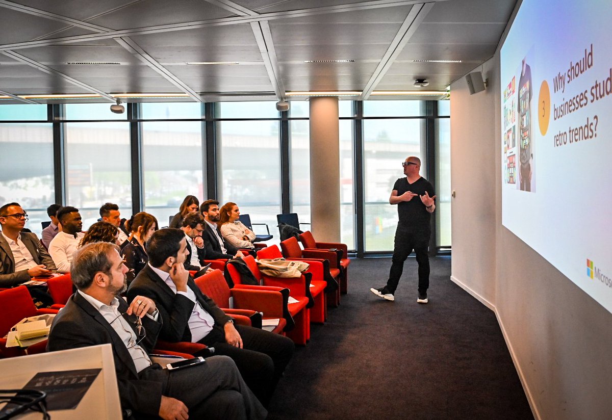 JasonMillerCA's tweet photo. A brilliant day of content and world-class presenters at the at @performics &amp; @Microsoft Innovation Day! AI, Creativity, Inclusiveness, Search Optimization, and Future Proofing makes for an incredibly insightful day. https://t.co/QLgTSRmioD