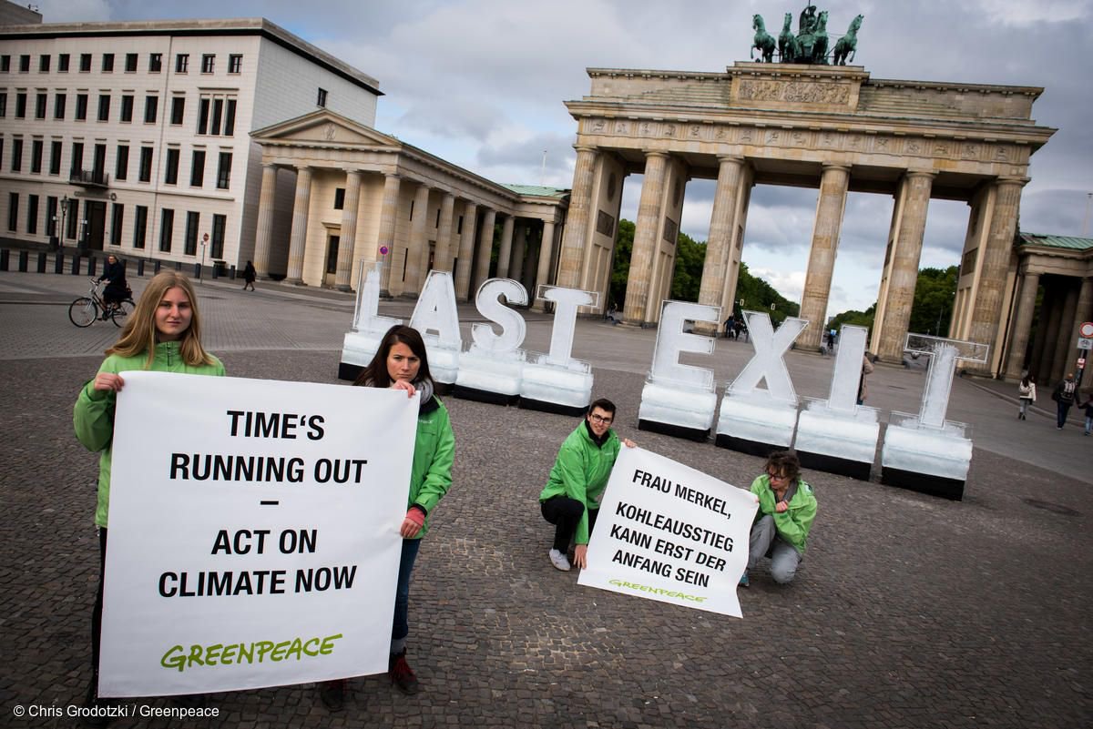 lisagoeldner's tweet photo. Today, Germany's Chancellor Angela Merkel showed support for a #ClimateNeutralEU by 2050. As a first step towards a full endorsement, she asked her ministers to develop a pathway for Germany to become climate-neutral by 2050. #EU2030 #EU2050 #PCD10 https://t.co/4JGinMnyIL