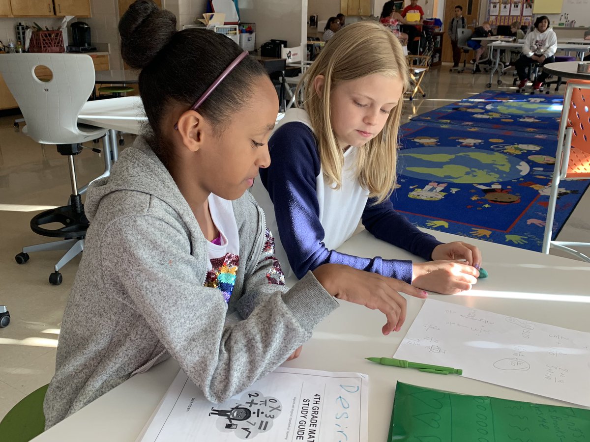 BarefootnCo's tweet image. What better way to answer those last minute SOL study questions than to have a 5th grader reteach a 4th grader? #multiagelearning @cbrooks213 @agnorhurtk5 @k12albemarle @dgreads02 @emais8