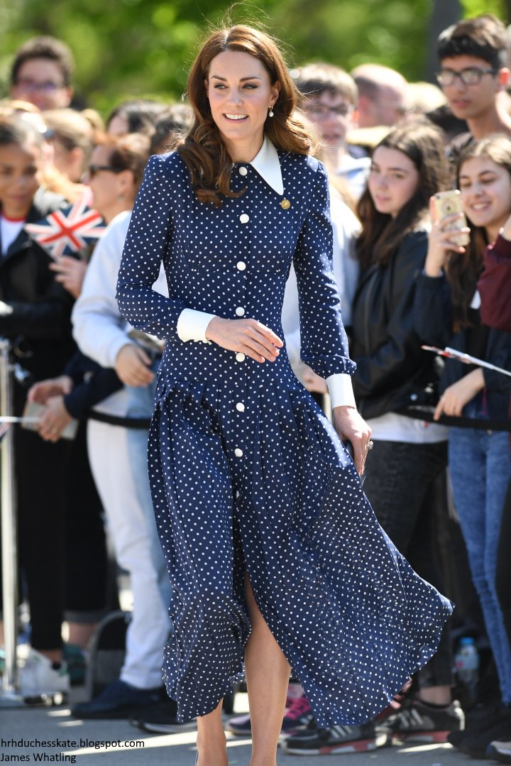 Duchess Kate Blog On Twitter First Look Kate In Alessandra Rich