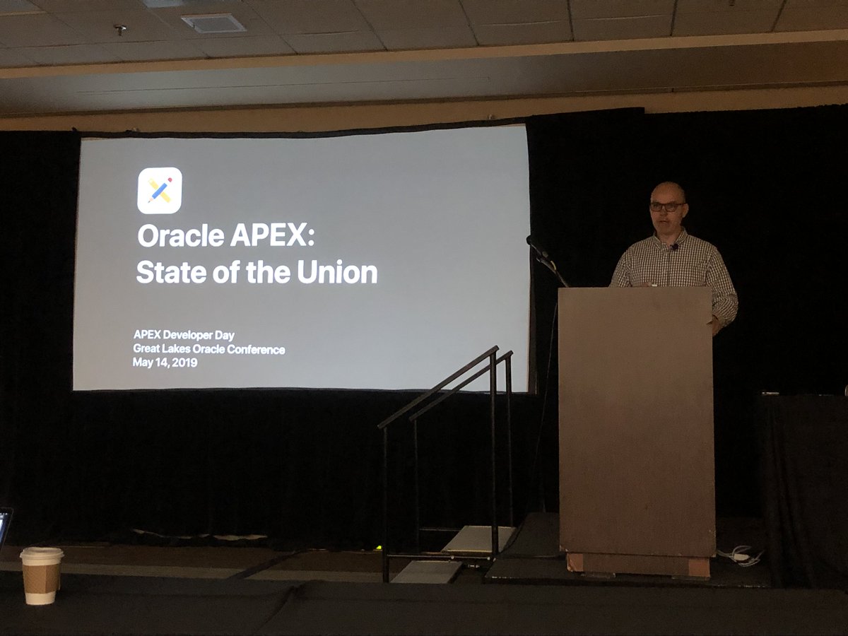 rimblas's tweet photo. #GLOCCLE #ORACLAPEX getting started with @joelkallman
#GLOC19 https://t.co/xIub3jRaxR