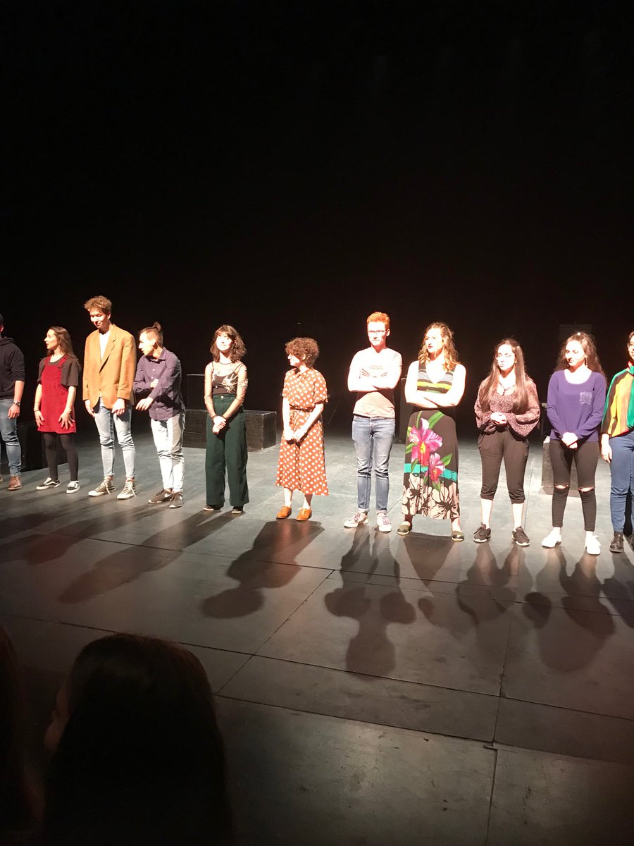 hamonic59's tweet photo. Magnifique représentation de notre atelier théâtre ; créatif, intime, sensible autour de l’amour# sincérité et modestie !❤️félicitations !!! https://t.co/wfPrHkSmSQ
