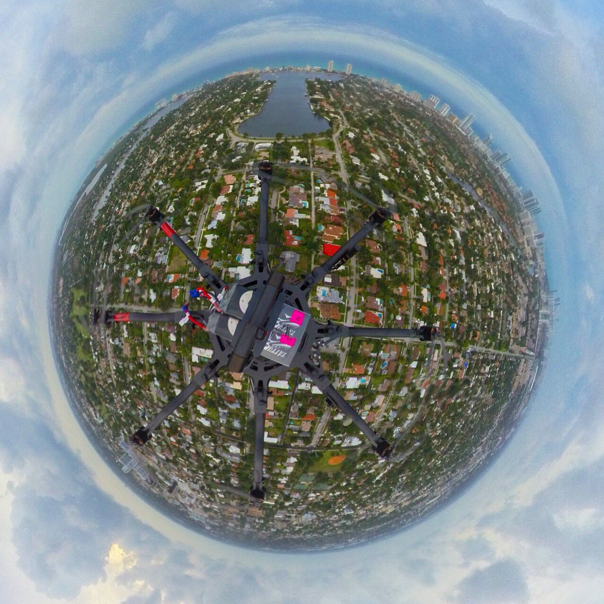 quadrocopters's tweet photo. Tiny Planet with the Alta 8.
#drone #alta8 #dronestagram #tinyplanet #uav #octocopter #uas @marxthespotfilms @freeflysystems https://t.co/NPBqwxnR2Z