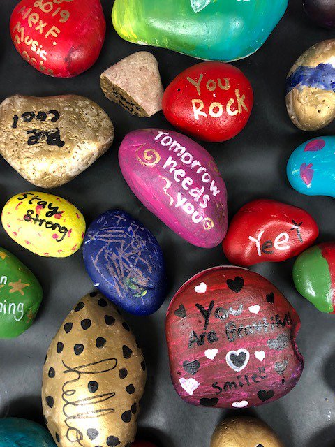 CreightonMiddle's tweet image. Last week, our 6th graders created “Kindness Rocks” to promote random acts of kindness! The students decorated rocks with inspiring and uplifting messages, which they have been sharing with unsuspecting recipients.
