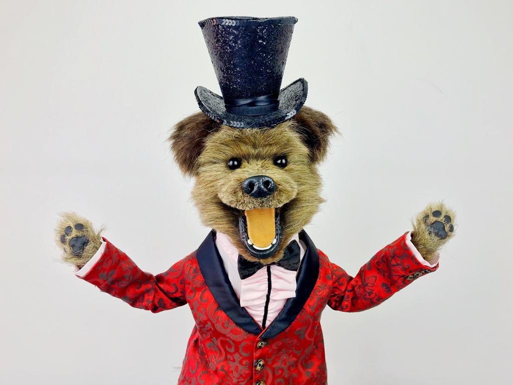 HackerTDog's tweet photo. RT if you're going to follow my top notch new Instagram channel.

Like if you're not going to bother.

https://t.co/FifGrS4PSw

#TuesdayThoughts https://t.co/DeJ9CY9GIh
