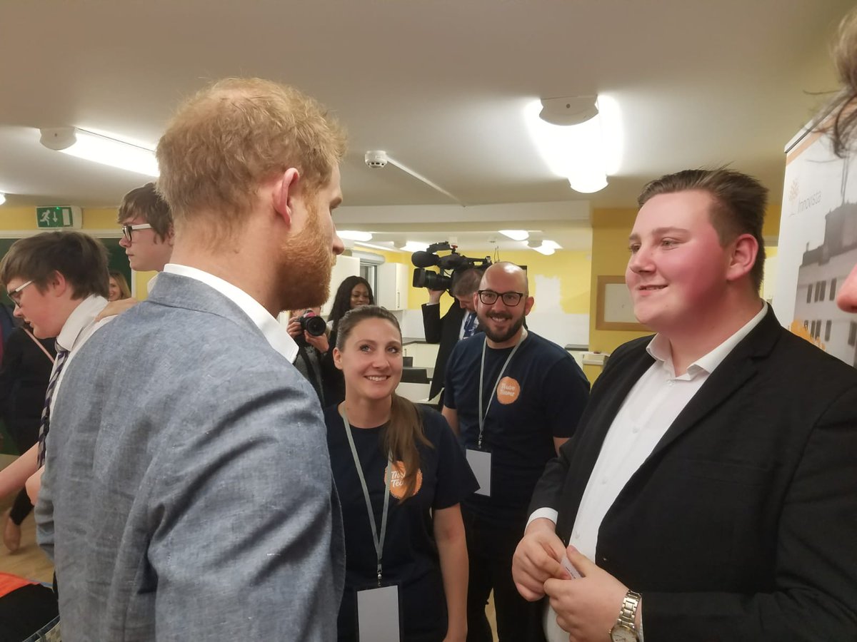 thriveteams's tweet photo. Its great to have seen HRH the Duke of Sussex speak with some of the young people we work with in our local community at the Barton Neighbourhood Centre this afternoon! #hrhdukeofsussex #dukeofsussex #royalvisit https://t.co/TxXq9aWZTc