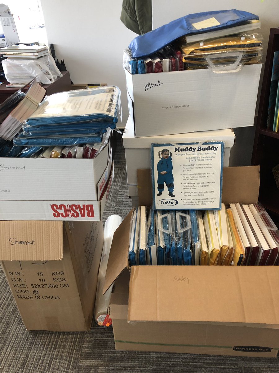 Compass_ELC's tweet image. Excited to distribute these #MuddyBuddy suits to our programs who are involved in the #PathwaysProject! Rain and mud can't stop us from enjoying our time in nature every day!