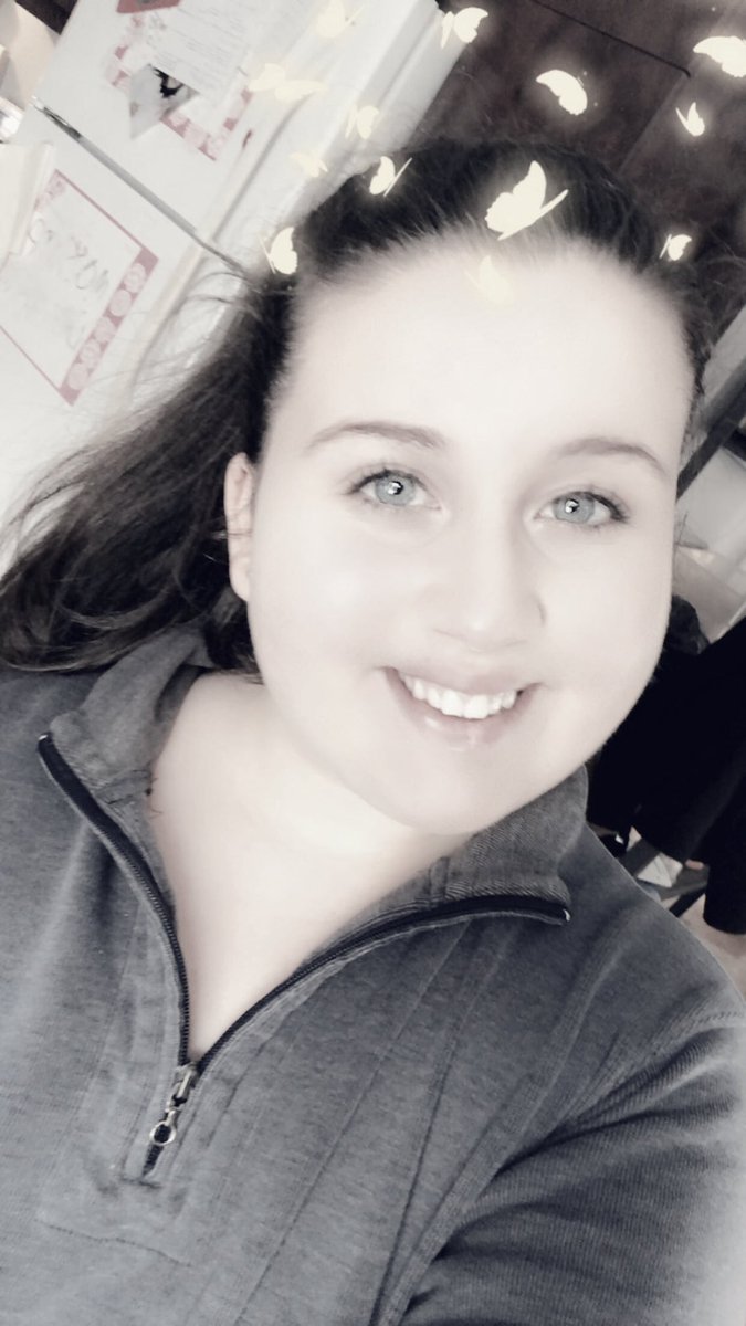 dancingdolanz's tweet image. Happy Tuesday! I hope you all have an amazing day!❤️
I can’t wait for today’s video!!
I love you all so much:))
@GraysonDolan @EthanDolan 
#TuesdaySelfie
#DolansTwins #DolansTwinsTuesday