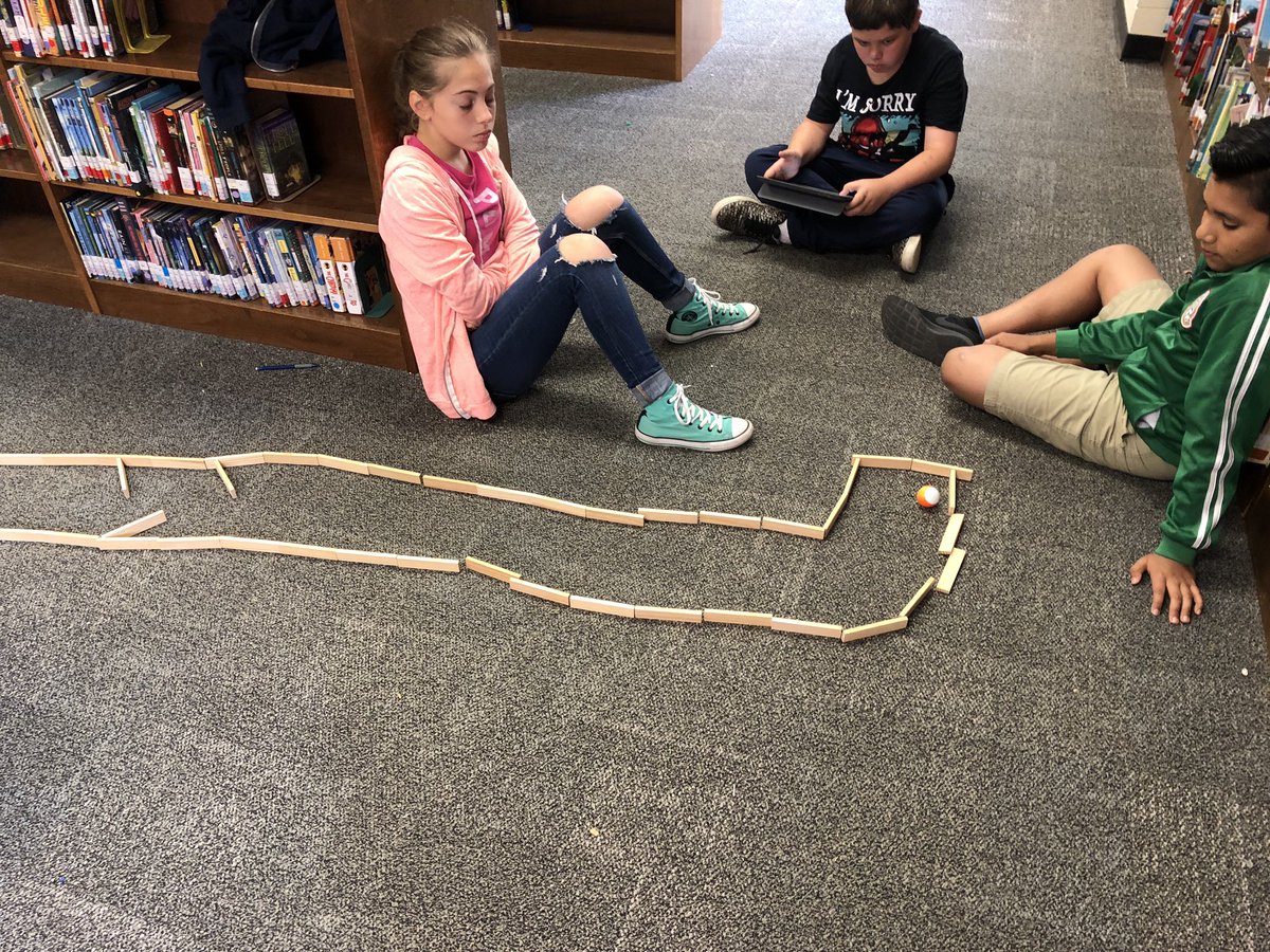 Learning to code with <a href="/Sphero/">Sphero</a> by creating a mini golf course! <a href="/ReadforCupcakes/">Caren Long</a> #KidsDeserveIt