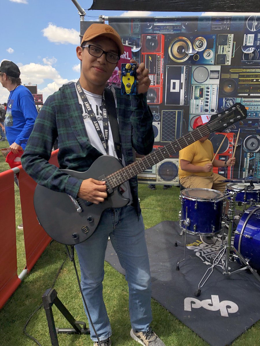 jampedals's tweet photo. Congratulations to this season's winner of a TubeDreamer 72 during the High School Nation's giveaway contest! We hope it inspires you to create great music :)

#jampedals #tubedreamer72 #hsnation https://t.co/s6haIu6bOU