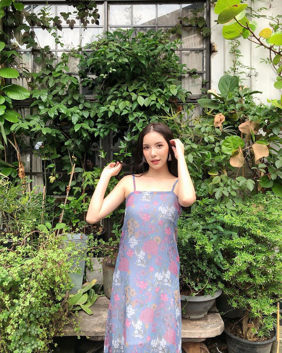 🌳❤️
IG : mookworranit