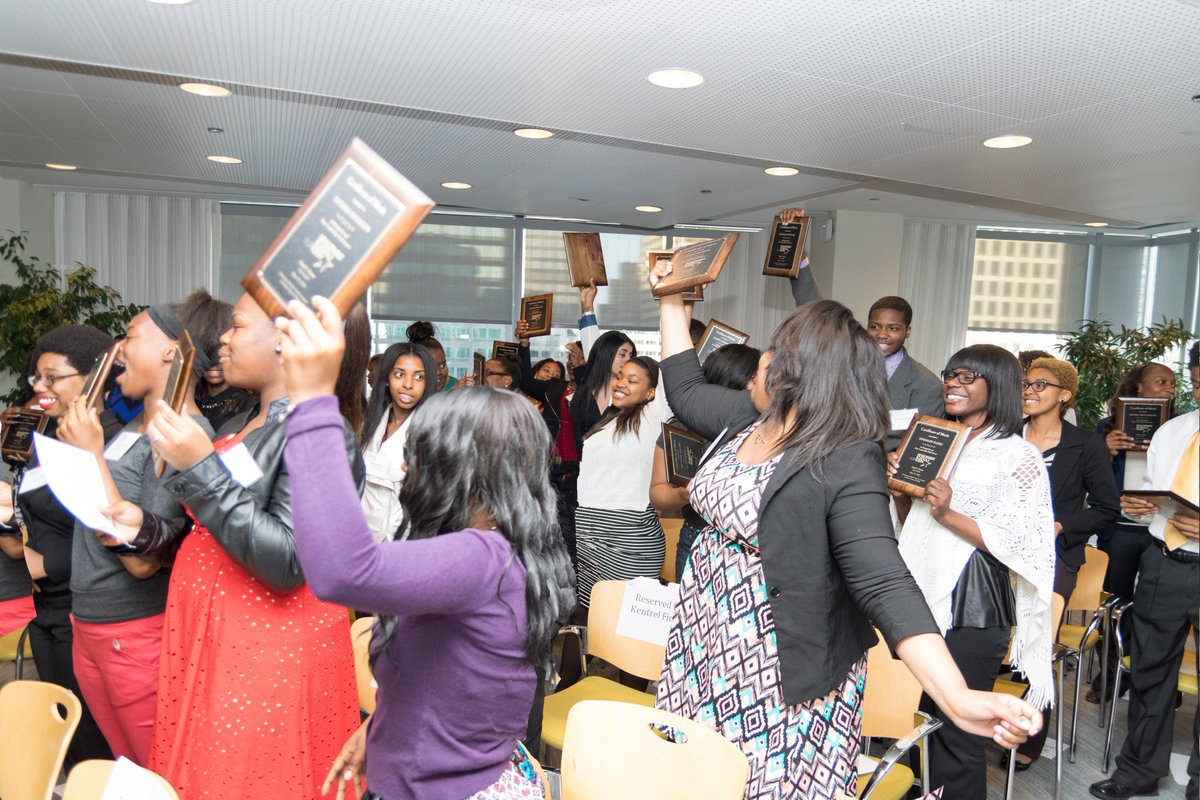 ASPChicago's tweet photo. Join us tonight for the #dsy Graduation! Hosted by corporate champion @GrantThorntonUS we will celebrate our 2019 class and their journey of development this semester. We look forward to seeing you there! 

#afterschooldevelopment #chicagoyouth #developmentschoolforyouth https://t.co/tdZl3YBcdi