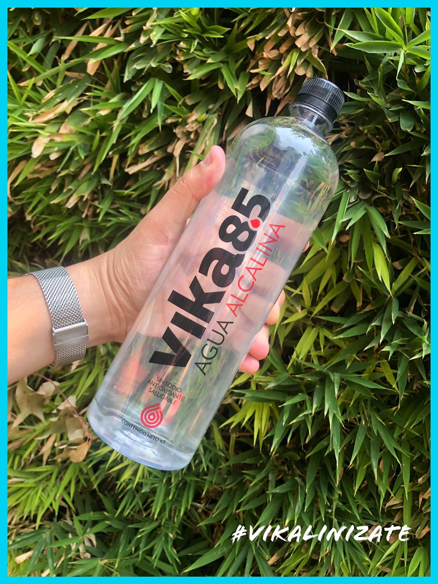 Vika85Water's tweet photo. Empieza bien el día con Vika 8.5 💧
Cuida tu salud e hidrátate con su poder alcalino.

#vikalinizate https://t.co/KMx1cBPklB
