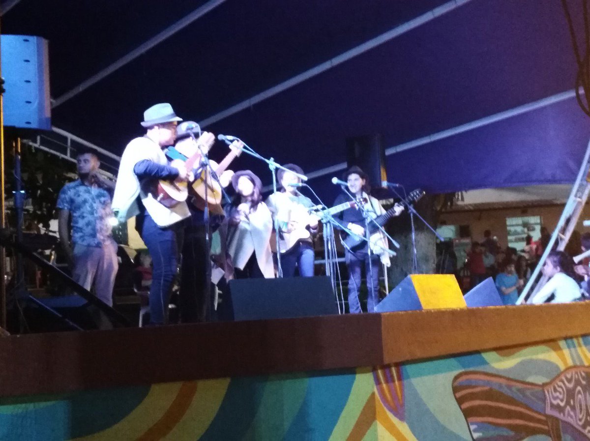 El 11 de Mayo se llevo acabo el Segundo Encuentro Cultura de "Cambulos y Gualandayes Pandi 2019", la presentación de Ana Victoria Montoya Arias, participantes de voz kids. Mis más sinceros agradecimientos a todas las delegaciones presentes.