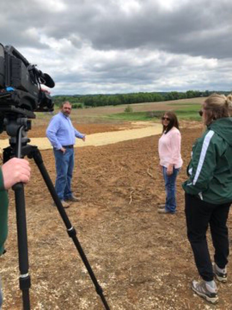 KACDconserve's tweet photo. Exciting time with first of three farm visits with 2019 KY #Leopold Award finalist.  Fred and Stacy Sipes.  Congratulations on being finalist for this year’s award. @sandcountyfdn #conderveky #kyshines #eecky #kyag365 https://t.co/jWmGktgpJU
