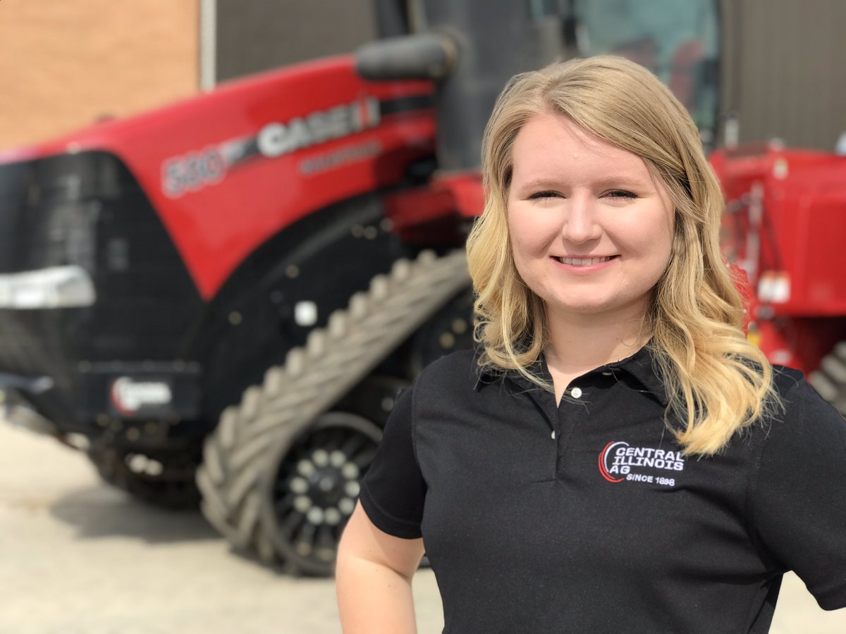 LiveWorkGrowCIA's tweet photo. We are excited to introduce our Marketing Intern, Dawn Irwin! Dawn was born and raised on a grain and dairy farm in Beason, IL where she found her passion for agriculture. She will be a Senior at Illinois State University studying Agricultural Communications and Leadership. https://t.co/wv5kzUUqj9