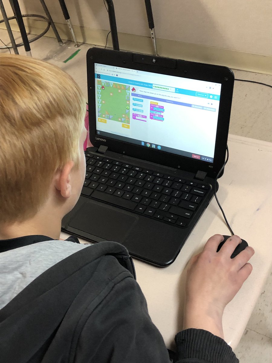 MrsLaMottGrade3's tweet image. Working on our @codeorg skills today! 💻 #hlwwlakers #HLWWproud #codeskills #math