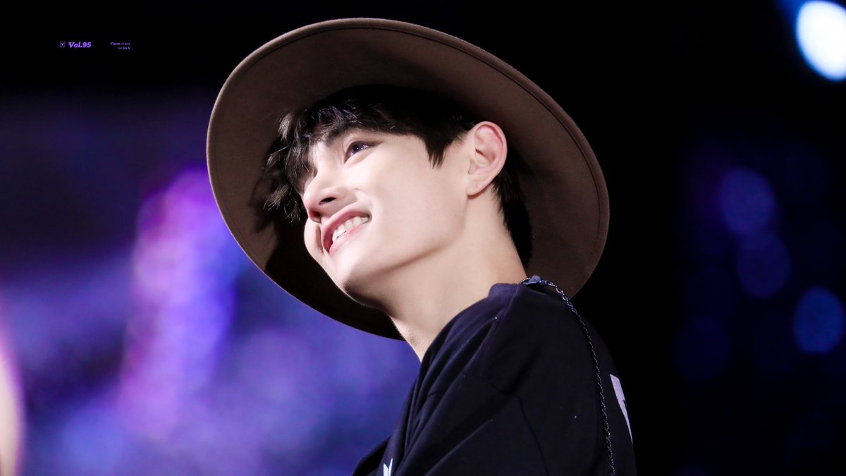 💜💜💜💜💜보라해💜💜💜💜💜 #방탄소년단 #뷔 #태형 #TAEHYUNG #V #BTS