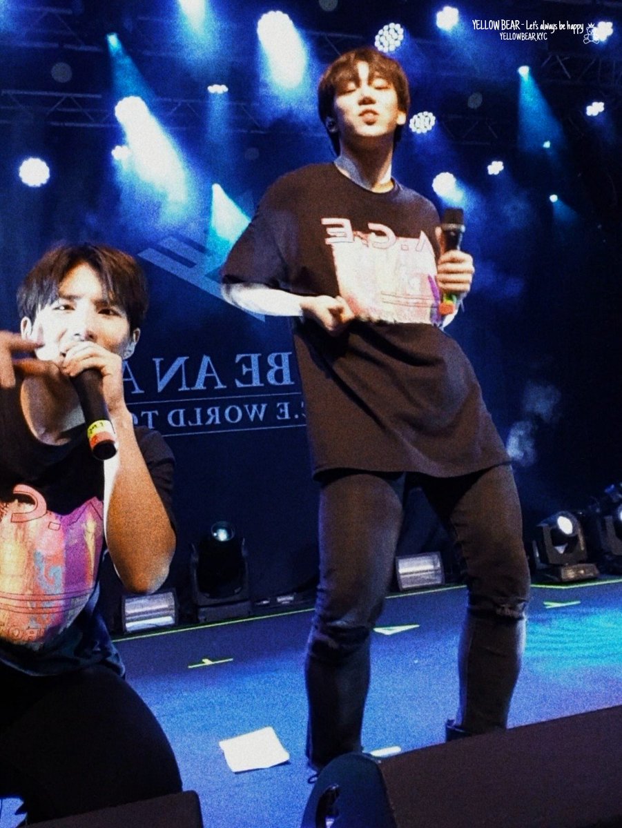 YELLOWBEAR_KYC's tweet photo. 190226 - 스톡홀름에서 A.C.E의 콘서트

생일 축하해 와우!! 😊❤ #HappyWOWDay #KINGWOWDAY
#에이스 #김세윤 #세윤 #와우 #ACE #KIMSEHYOON #SEHYOON #WOW #TBAA #ACEInEurope #ACEInStockholm https://t.co/Cp6cnCfQ9S