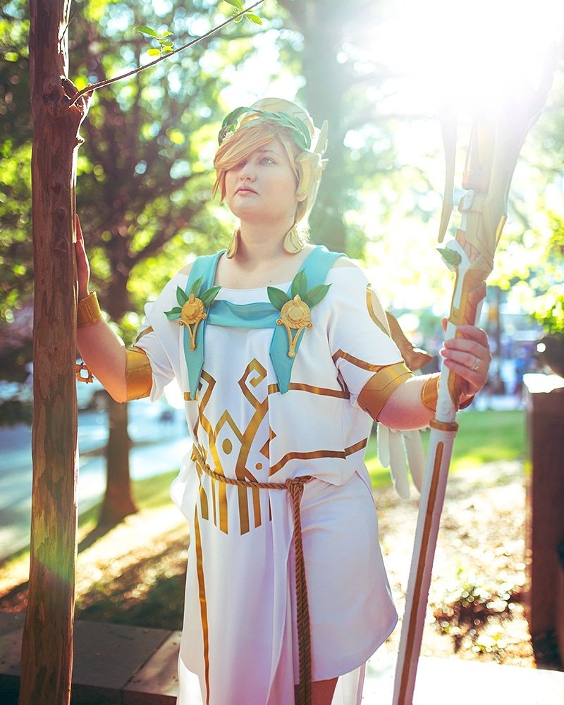 QueensNerdcraft's tweet photo. Heroes Never Die!

Con season is upon us &amp; we're kicking into high gear. You can catch Queen of Always Needs a Handler to Navigate the Halls because [insert wings/props/headdress here] @WryRaconteur at #MomoCon in #Atlanta at the end of the month.

#overwatch #cosplay #Mercy https://t.co/LgGRn8Io2Q