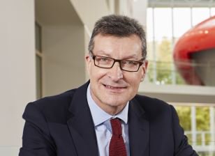 BBCLancashire's tweet photo. The University of Central Lancashire has a new Vice Chancellor.
It's Professor Graham Baldwin, currently Vice-Chancellor and Professor of Employer Engagement at Solent University in Southampton. https://t.co/6SsqJcW3ER