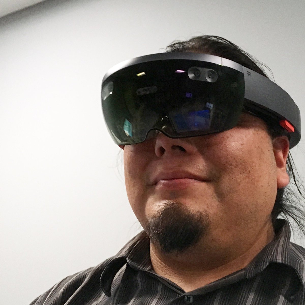 Natachu's tweet image. Happy #learnatworkweek everyone! It&apos;s time to work out loud and show us what you&apos;re up too. 

Yesterday I visited @ARCHVirtual and talked VR/AR.