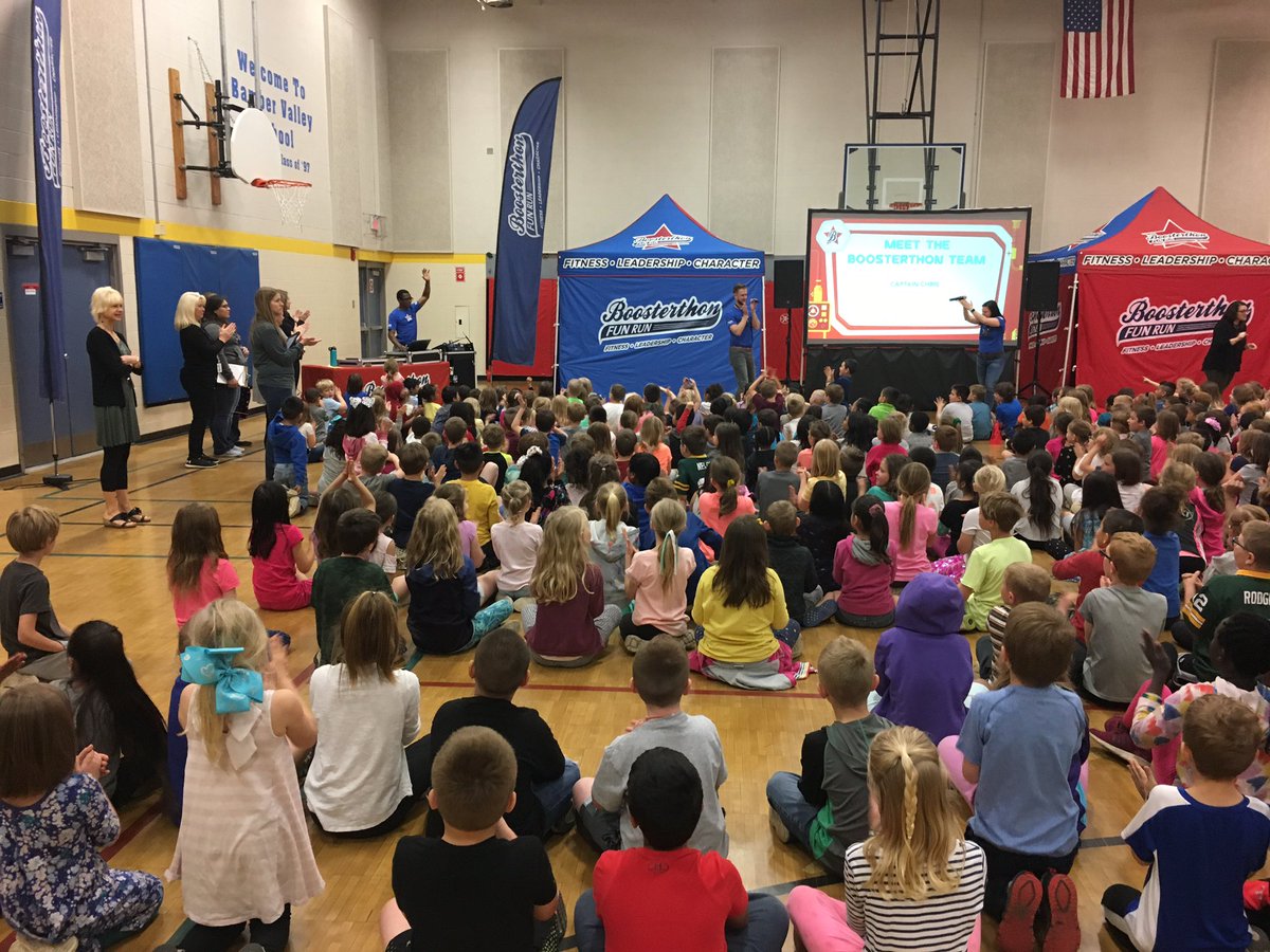 Bamber_Valley's tweet photo. Fun Run Kickoff! https://t.co/ym53LGGDjW