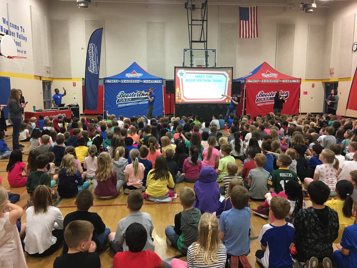 Bamber_Valley's tweet photo. Fun Run Kickoff! https://t.co/ym53LGGDjW