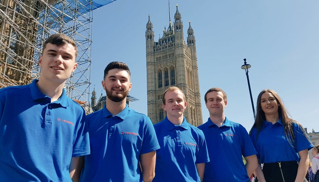 Leonardo_UK's tweet photo. Outside @UKParliament, our early career ambassadors representing many of our UK sites, are looking forward to sharing their stories at today's #ADSApprentices event https://t.co/JxiarSXVef