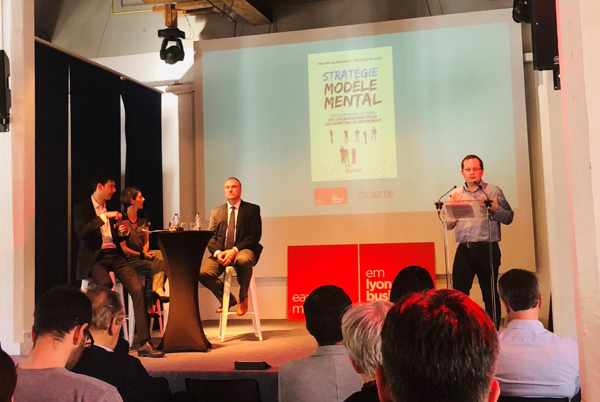 emlyon business school tweet media