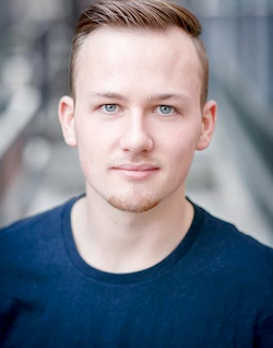 21CenturyActors's tweet photo. Welcome to the agency new recruits @Veronismit and @connor96ryan! https://t.co/7ipZw5DPuP